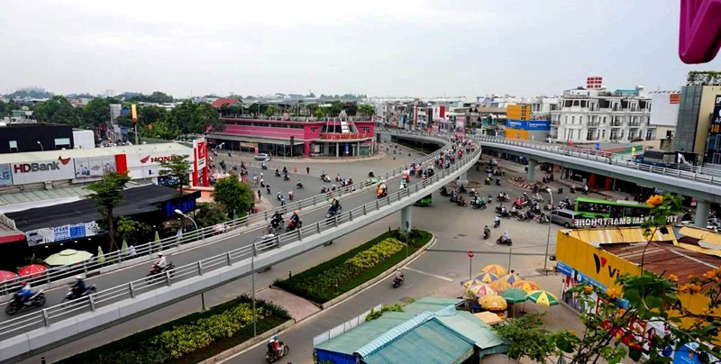 CTCP ĐẦU TƯ HẠ TẦNG ĐÔNG SƠN THI CÔNG DỰ ÁN CẦU VƯỢT THÉP TẠI NÚT GIAO NGÃ 6 - GÒ VẤP